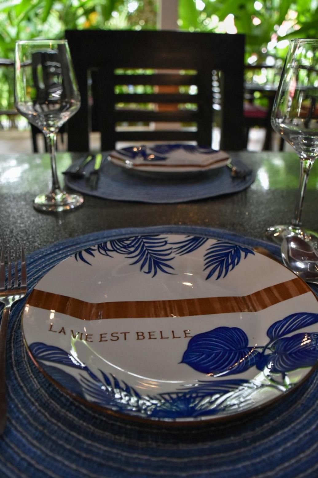 Carpe Diem Villas & Resort Puerto Princesa Екстер'єр фото