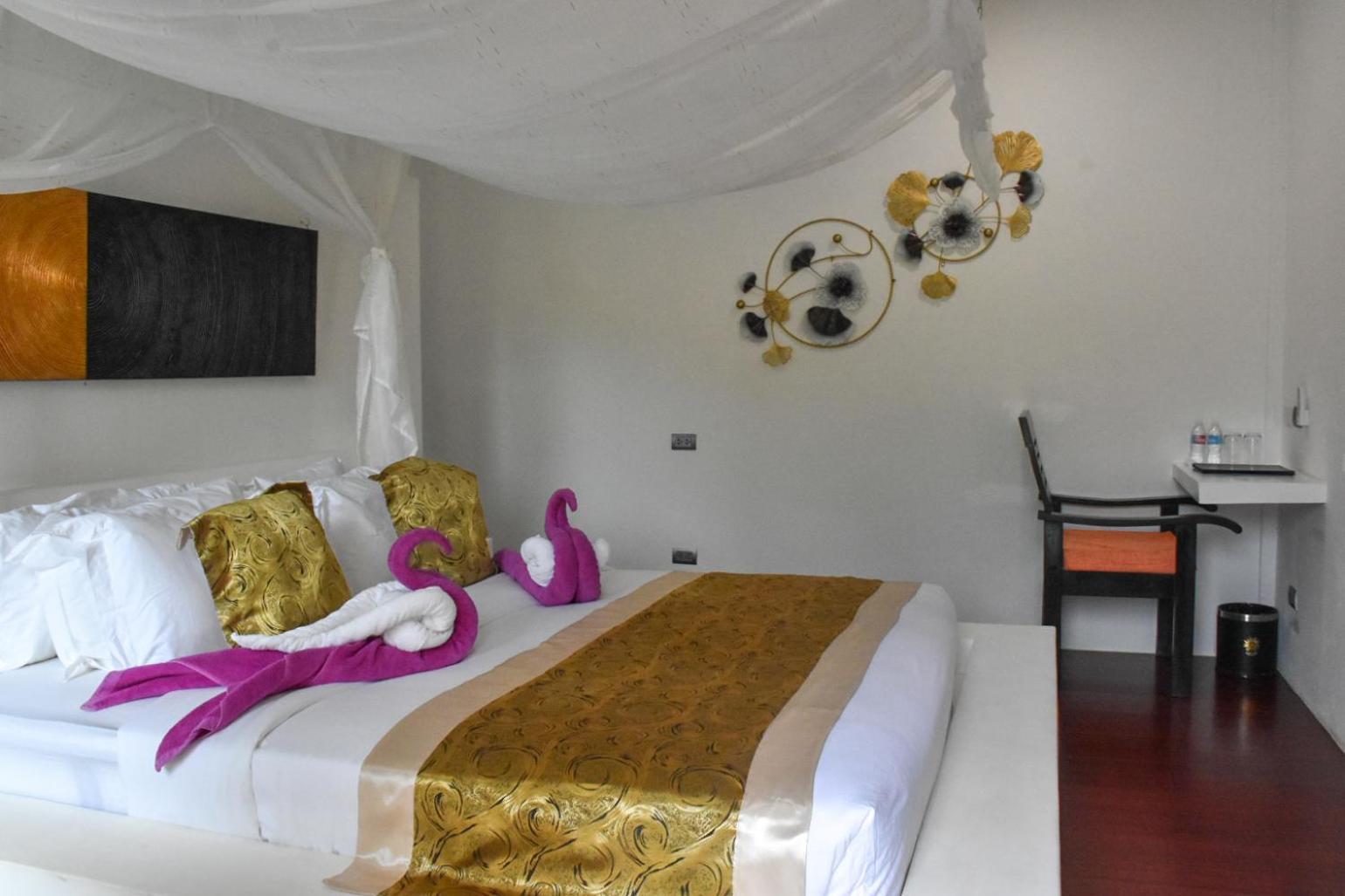 Carpe Diem Villas & Resort Puerto Princesa Екстер'єр фото